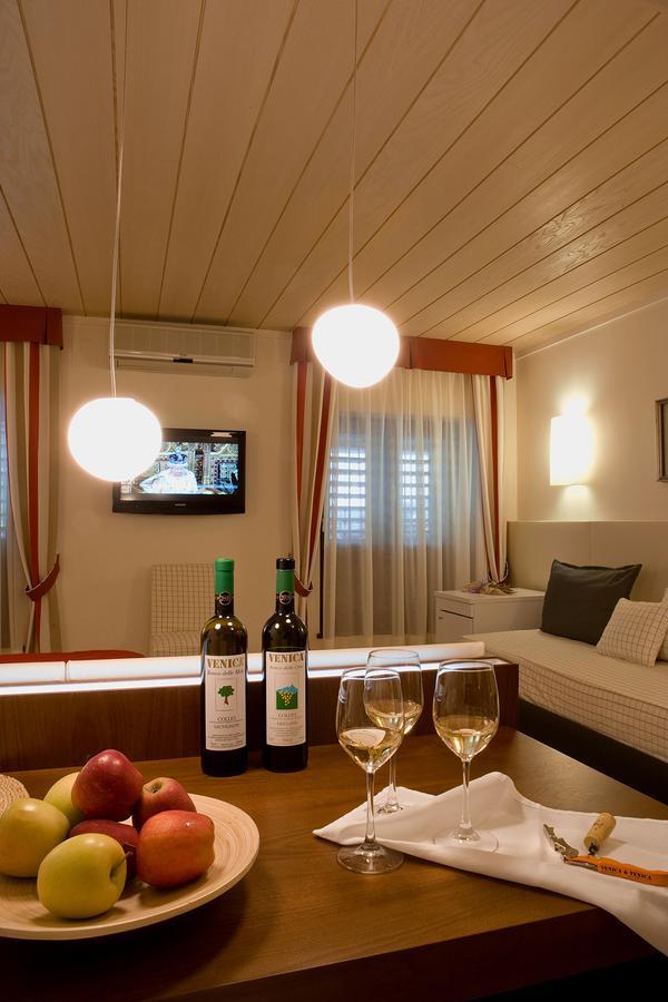 Venica & Venica Wine Resort Dolegna del Collio Экстерьер фото